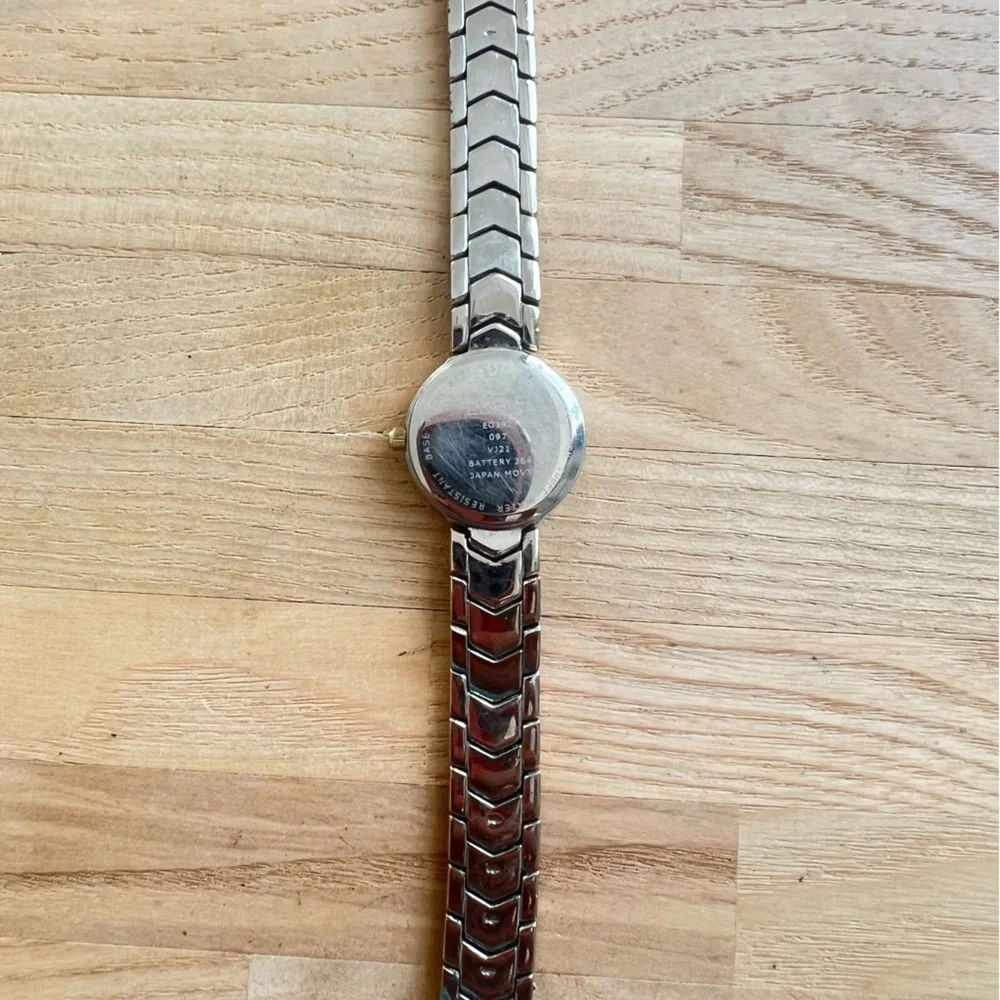Elgin ladies two tone dress watch NEW BATTERY